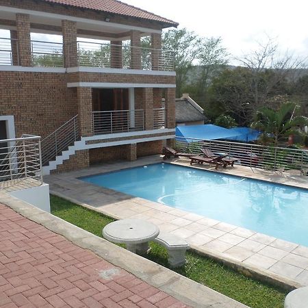 Country Link Guest Lodge Komatipoort Bagian luar foto