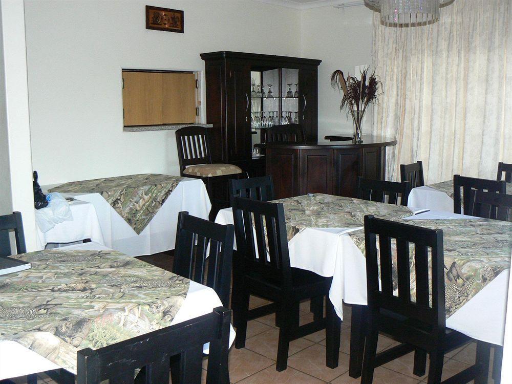 Country Link Guest Lodge Komatipoort Bagian luar foto