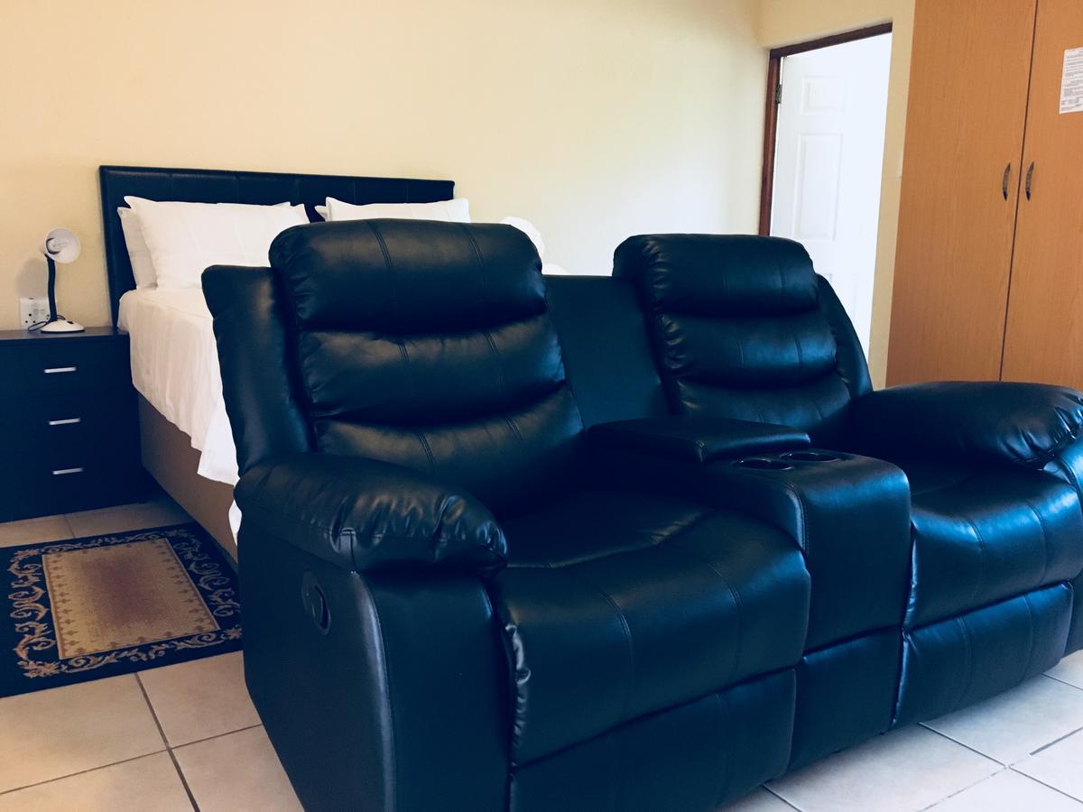 Country Link Guest Lodge Komatipoort Bagian luar foto