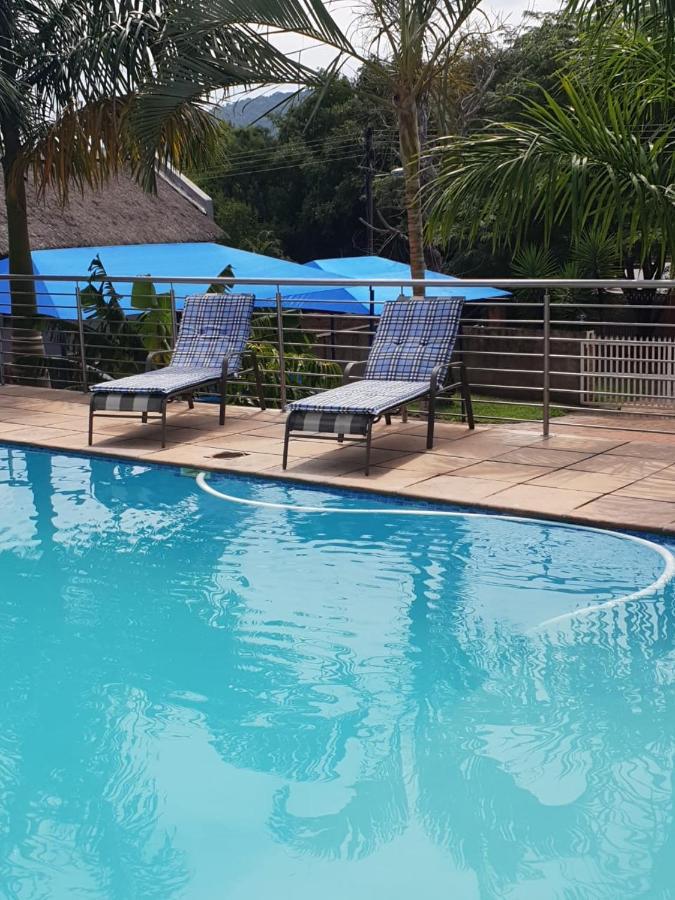 Country Link Guest Lodge Komatipoort Bagian luar foto